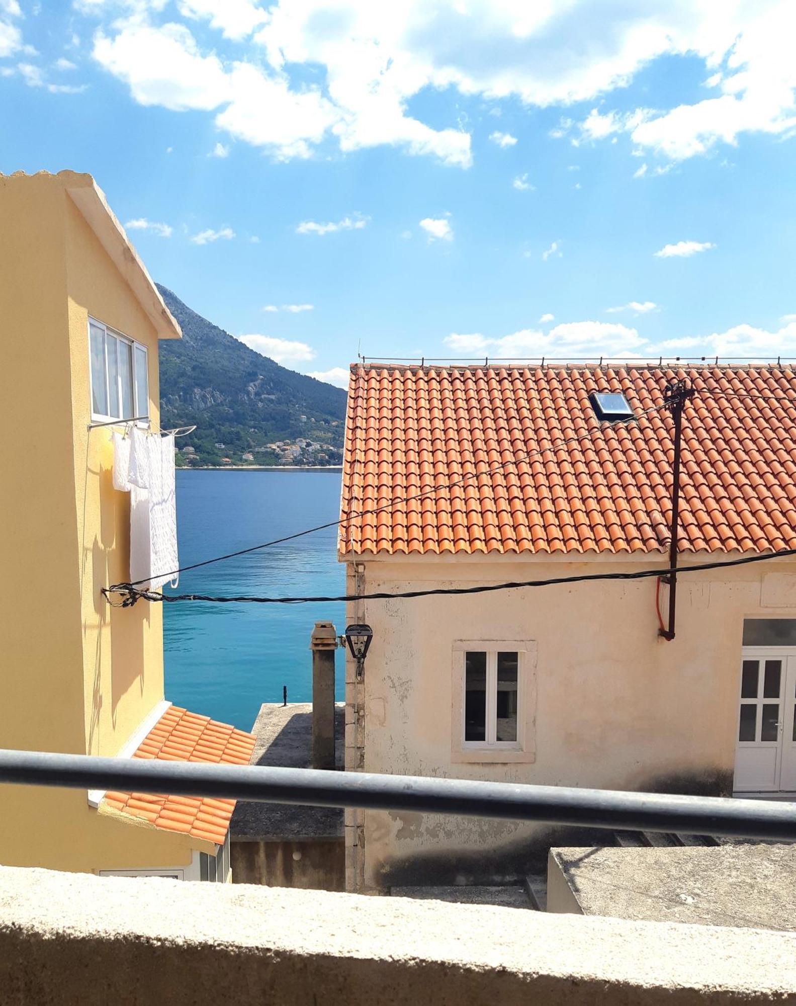 Apartments Turan Centrally Located With Free Parking Igrane Eksteriør bilde