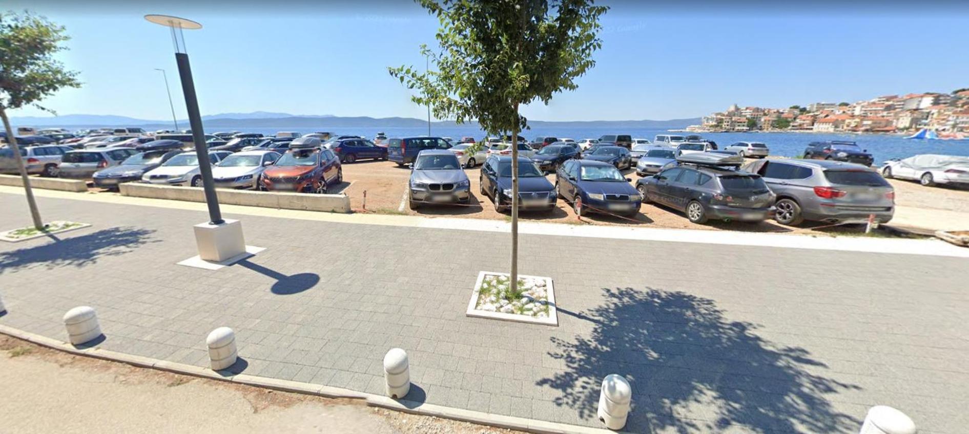 Apartments Turan Centrally Located With Free Parking Igrane Eksteriør bilde